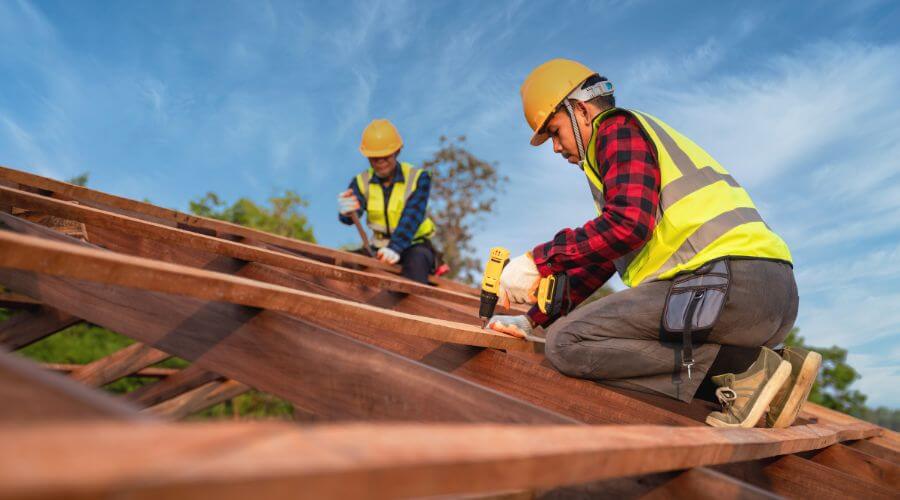 Professional Flat Roofing Installation services in New Riegel, OH